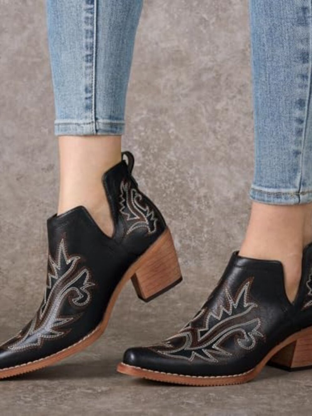 🆕 Women's Ankle Booties, Chunky Stack Heels U Cutout Boots - Picture 2 of 7